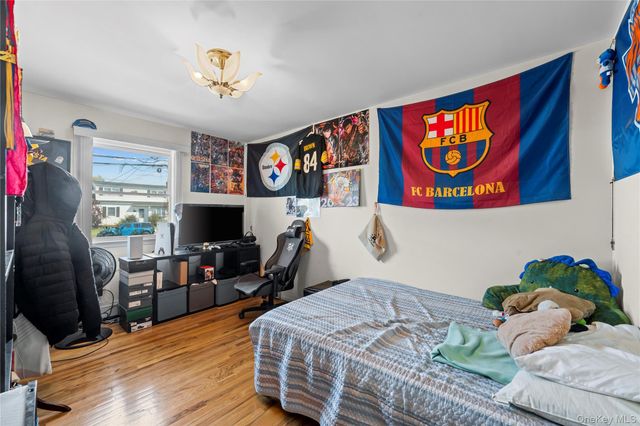 372 Madison Street, Franklin Square, NY 11010
