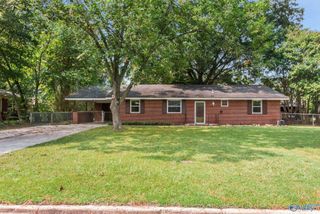 416 Everett Drive SW, Decatur, AL 35601