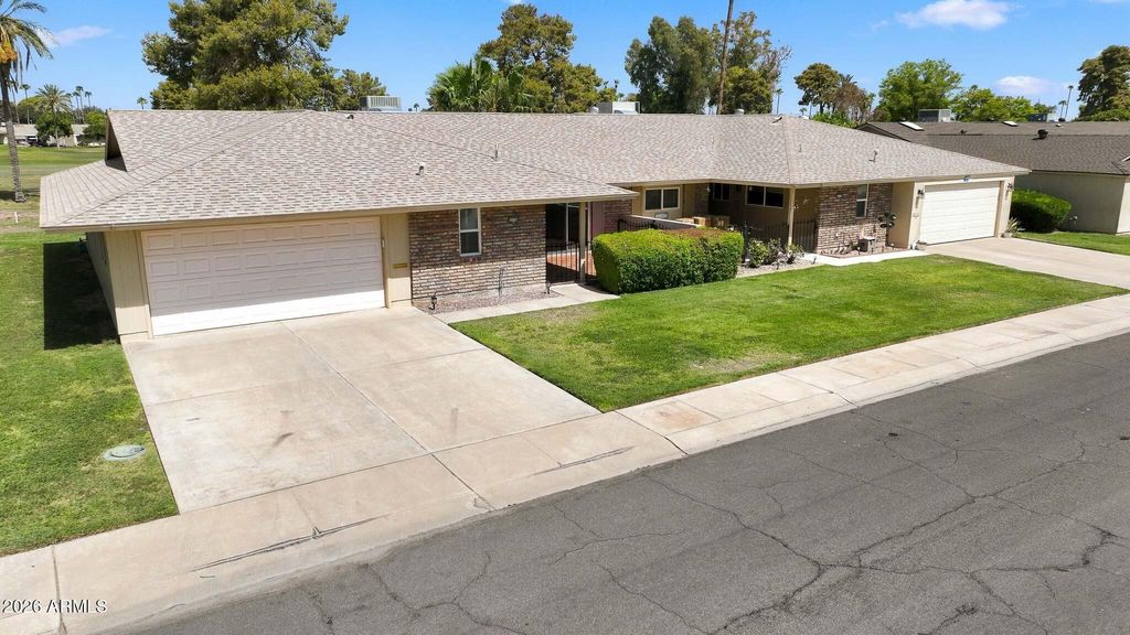 10734 W HATCHER Road, Sun City, AZ 85351 — exterior