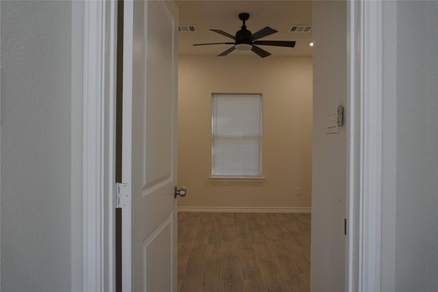 9856 Arbor Oak, Willis, TX 77318