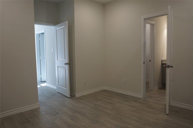 9856 Arbor Oak, Willis, TX 77318