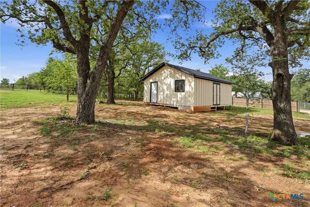 1 Post Oak Street, Gonzales, TX 78629