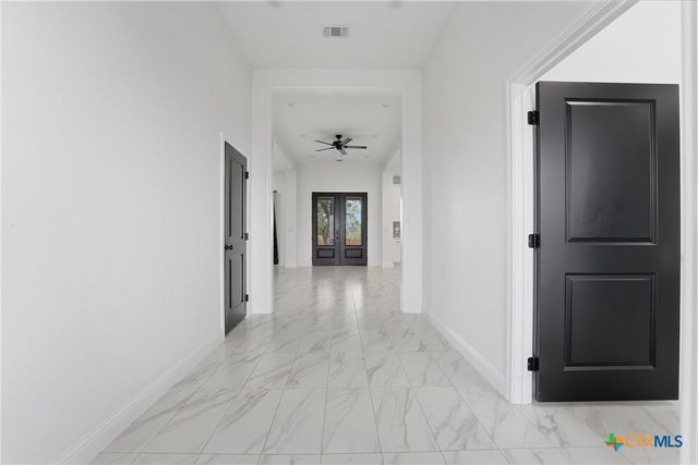 1 Post Oak Street, Gonzales, TX 78629