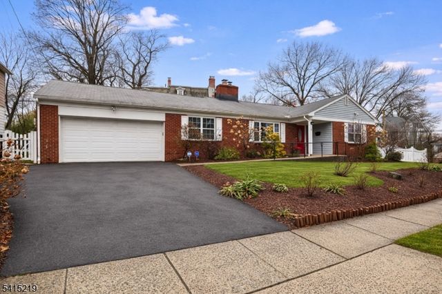 1 Hilltop Pl, Montclair Twp., NJ 07042