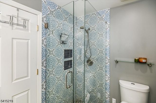 1 Hilltop Pl, Montclair Twp., NJ 07042