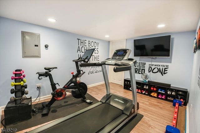 1 Hilltop Pl, Montclair Twp., NJ 07042