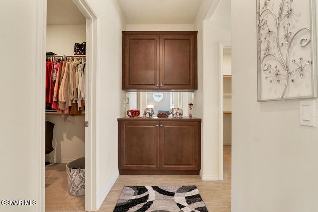 137 White Bark Lane, Simi Valley, CA 93065