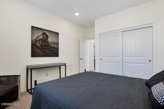 137 White Bark Lane, Simi Valley, CA 93065