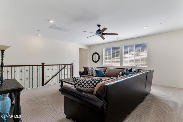 137 White Bark Lane, Simi Valley, CA 93065