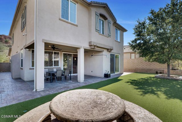 137 White Bark Lane, Simi Valley, CA 93065