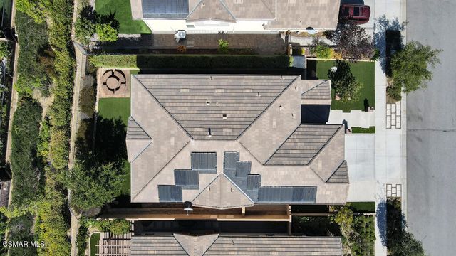 137 White Bark Lane, Simi Valley, CA 93065
