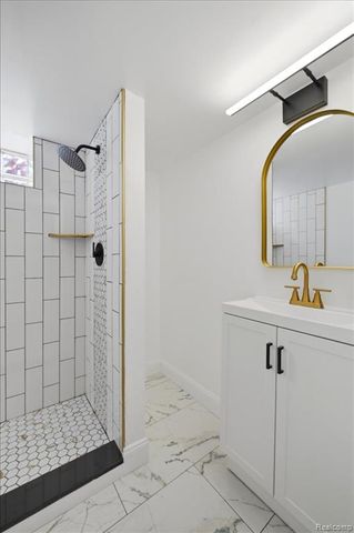 6106 Oldtown Street, Detroit, MI 48224