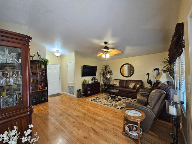 650 N Hawes Road 2851, Mesa, AZ 85207