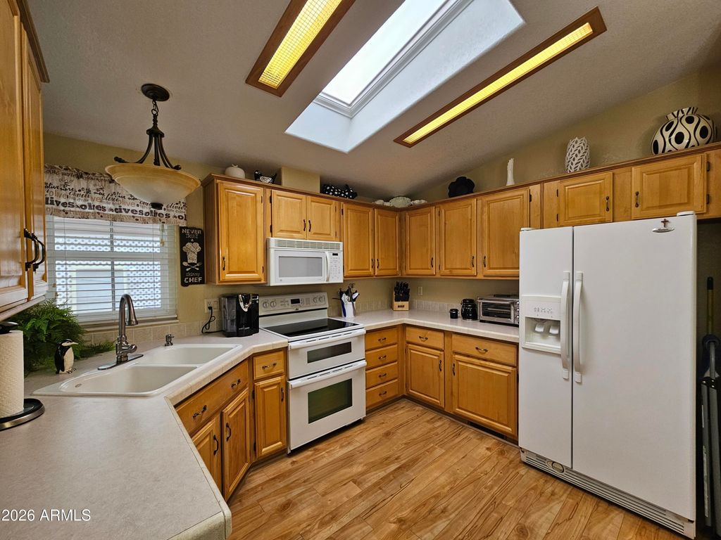 650 N Hawes Road 2851, Mesa, AZ 85207 — photo 2