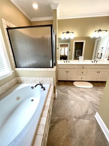 324 Redbud Circle, Dothan, AL 36305