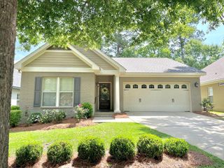 324 Redbud Circle, Dothan, AL 36305