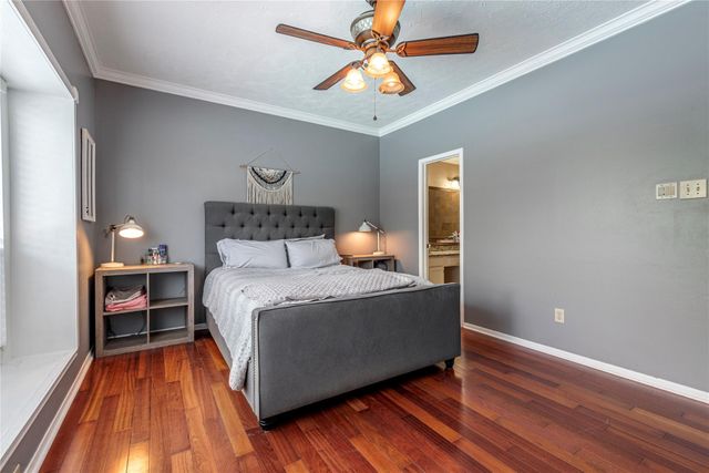 16414 Maple Downs Lane, Sugar Land, TX 77498