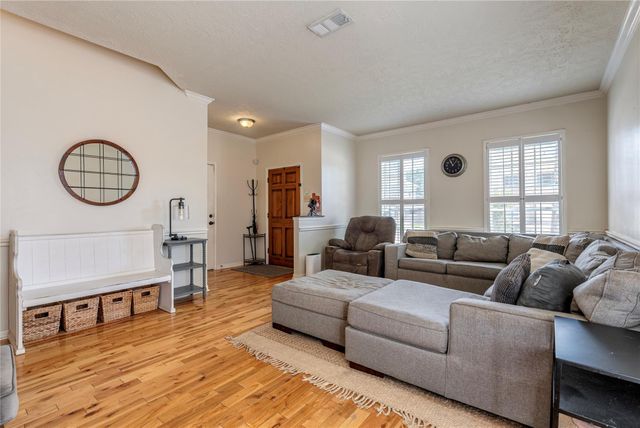 16414 Maple Downs Lane, Sugar Land, TX 77498