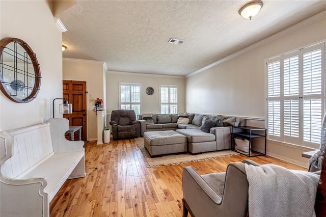 16414 Maple Downs Lane, Sugar Land, TX 77498