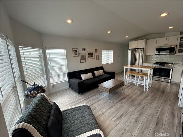 531 Pier, Hermosa Beach, CA 90254