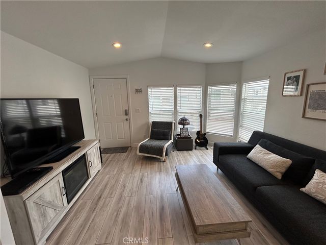 531 Pier, Hermosa Beach, CA 90254