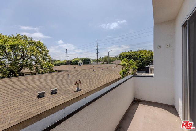 1930 S Robertson Boulevard 7, Los Angeles, CA 90034