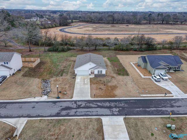 306 Pointer Drive, Albertville, AL 35950
