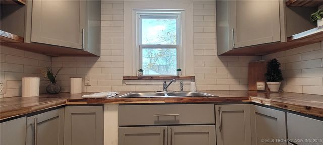 3503 E Xyler Street, Tulsa, OK 74115