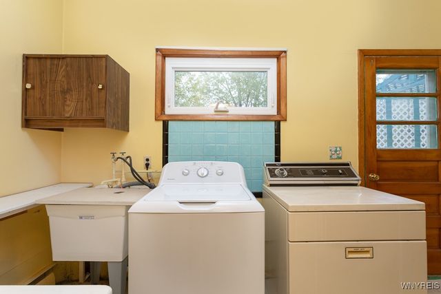 8115 Tonawanda Creek Road, Clarence, NY 14051