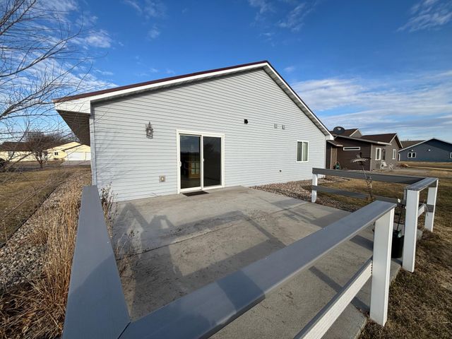 108 8th Street S, Hoffman, MN 56339