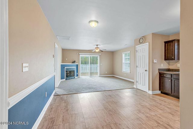 168 Pine Hollow Road, Holly Ridge, NC 28445