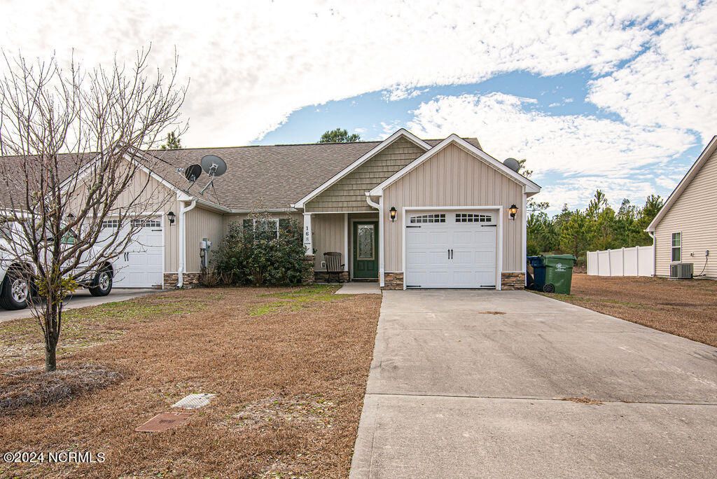 168 Pine Hollow Road, Holly Ridge, NC 28445