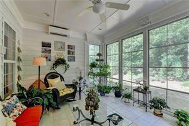 6467 Autumn Crest Lane, Hoschton, GA 30548