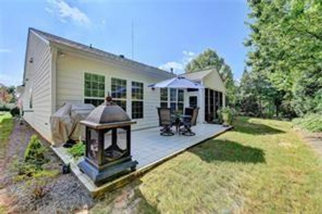 6467 Autumn Crest Lane, Hoschton, GA 30548