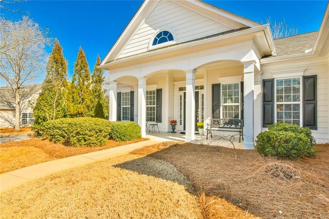 6467 Autumn Crest Lane, Hoschton, GA 30548
