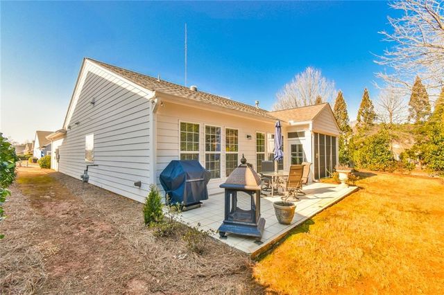 6467 Autumn Crest Lane, Hoschton, GA 30548