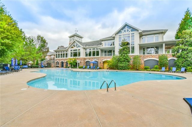 6467 Autumn Crest Lane, Hoschton, GA 30548