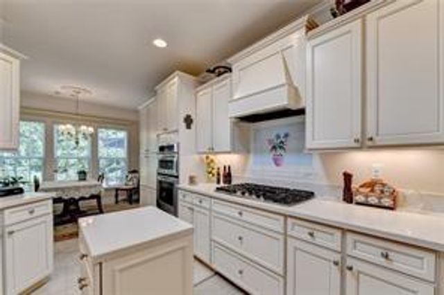 6467 Autumn Crest Lane, Hoschton, GA 30548