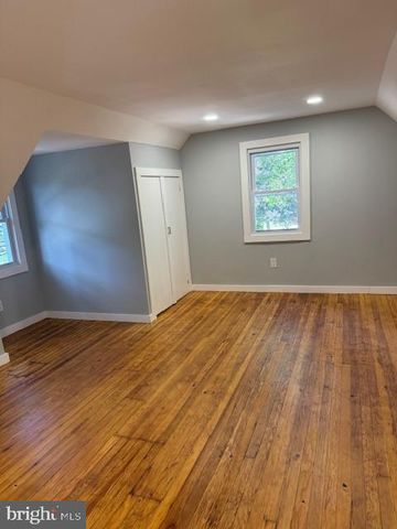 109 WHITE HORSE RD E, Voorhees, NJ 08043