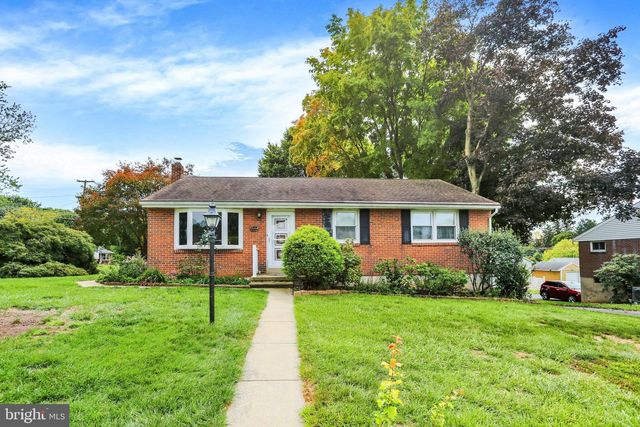 1000 RHODORA AVE, Reading, PA 19605