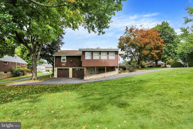 1000 RHODORA AVE, Reading, PA 19605