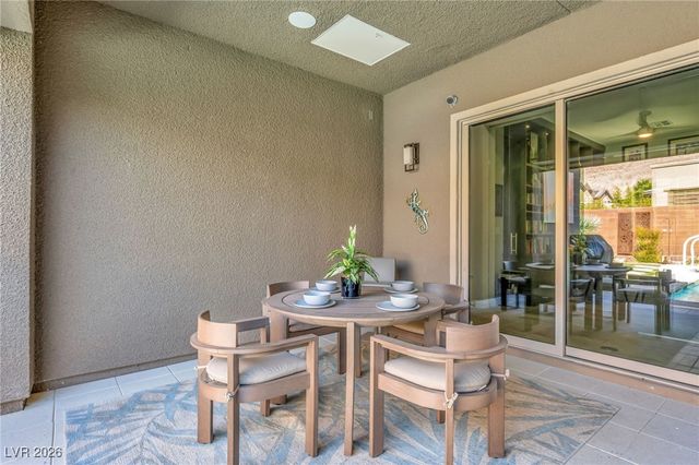 10018 Regency Square Avenue, Las Vegas, NV 89148