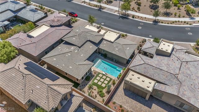 10018 Regency Square Avenue, Las Vegas, NV 89148