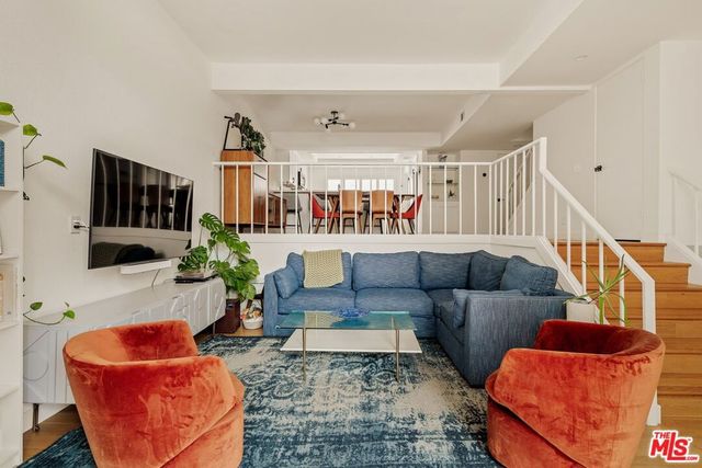 4600 Glencoe Avenue 2, Los Angeles, CA 90292