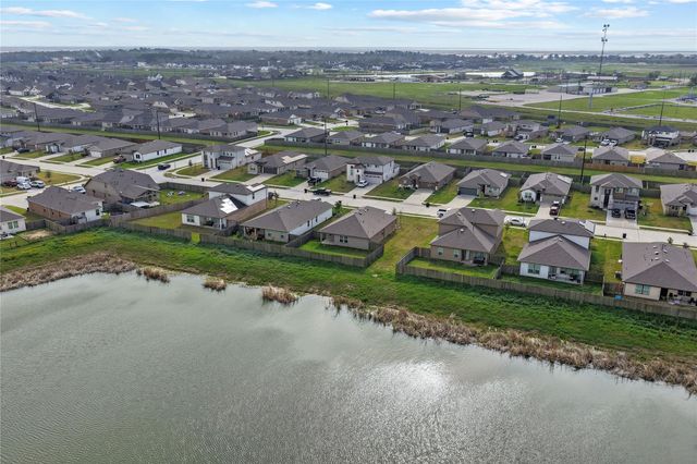 14531 Sweetwater Drive, Baytown, TX 77523