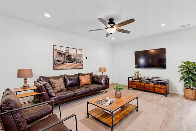 14531 Sweetwater Drive, Baytown, TX 77523