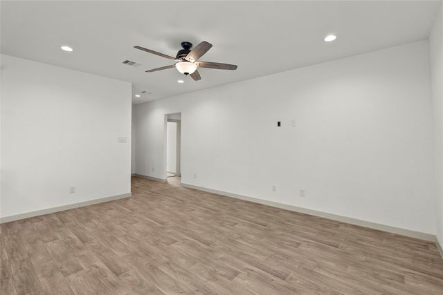 14531 Sweetwater Drive, Baytown, TX 77523