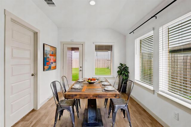 14531 Sweetwater Drive, Baytown, TX 77523