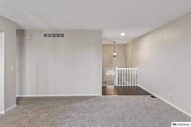 2149 N 121st Street, Omaha, NE 68164