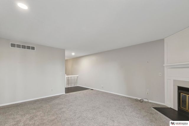 2149 N 121st Street, Omaha, NE 68164